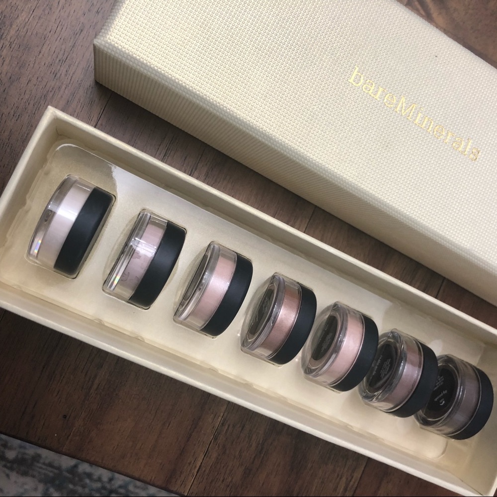 Sealed bareMinerals eye shadows, 8 total full size